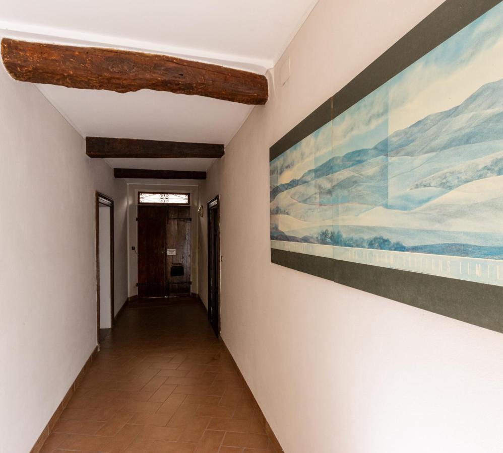 Suite Garibaldi - Smart Holiday Mantua Buitenkant foto