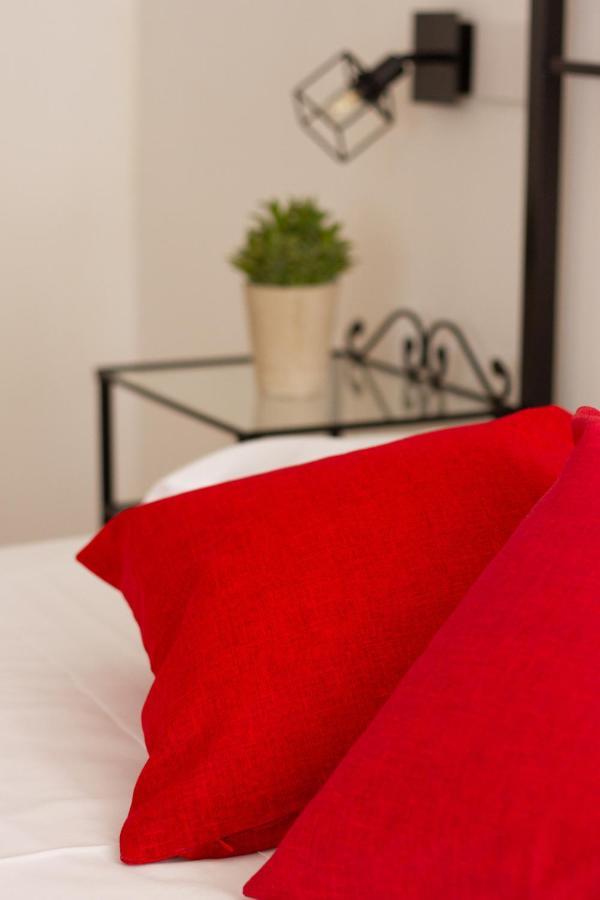 Suite Garibaldi - Smart Holiday Mantua Buitenkant foto
